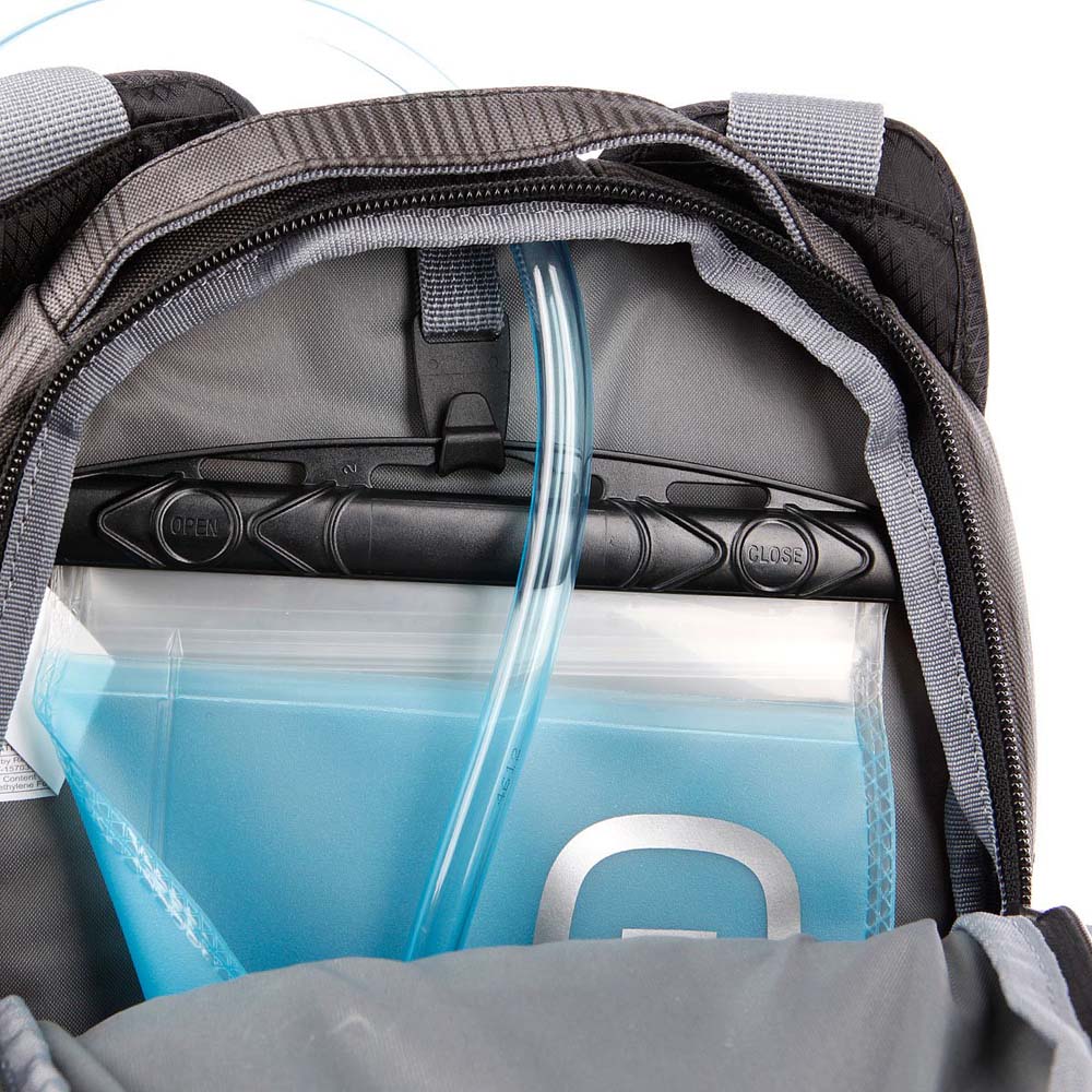 Рюкзак с питьевой системой Ogio Dakar 100 Hydration Pack